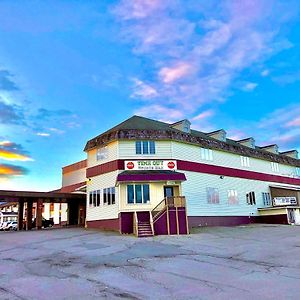 Presque Isle Hotel
